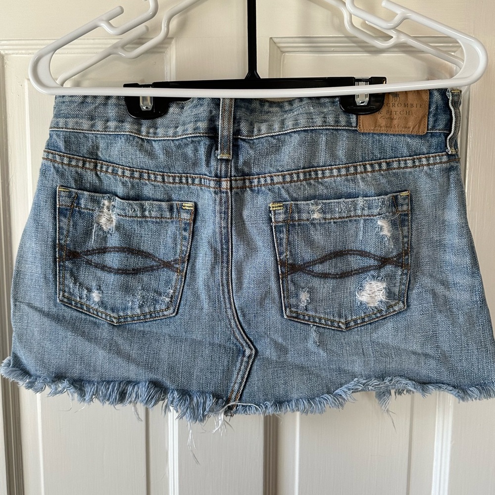 Vintage Y2K Abercrombie & Fitch Denim Skirt - Picture 4 of 6
